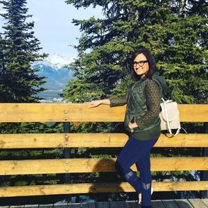 Meet your Posher, Marian